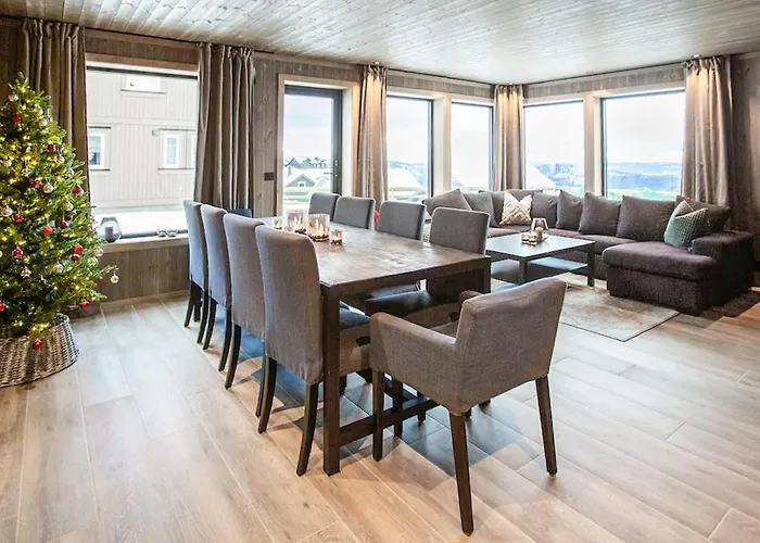 Дом отдыха 4 Bedroom Stunning In *